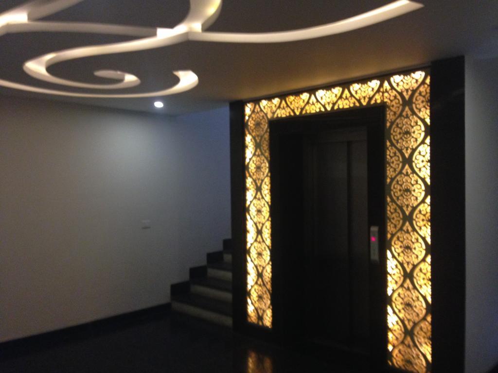 Hotel Crimson Palace Agra  Eksteriør billede